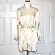 Julianna Rae Women's Sz S/M Belted Wrap Indulgence Robe 100% Silk Light Yellow.