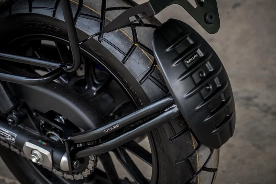 GUARDABARROS TRASERO APTO PARA HONDA CL500 CL300 PROTECTOR CONTRA SALPICADURAS GUARDABARROS ABRAZADOR NUEVO Foto 2 de 4