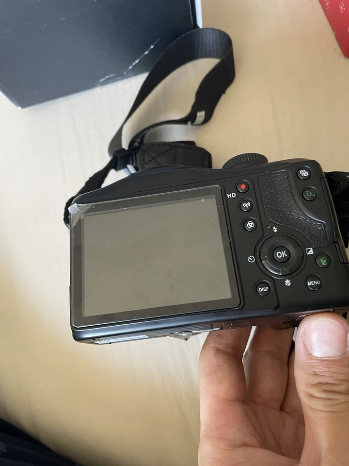 Polaroid iE3035W 18MP 30x Optical Instant Sharing built in WiFi - Image 4 of 4