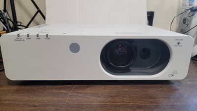 Panasonic PT-FW430U WXGA LCD Projector | eBay