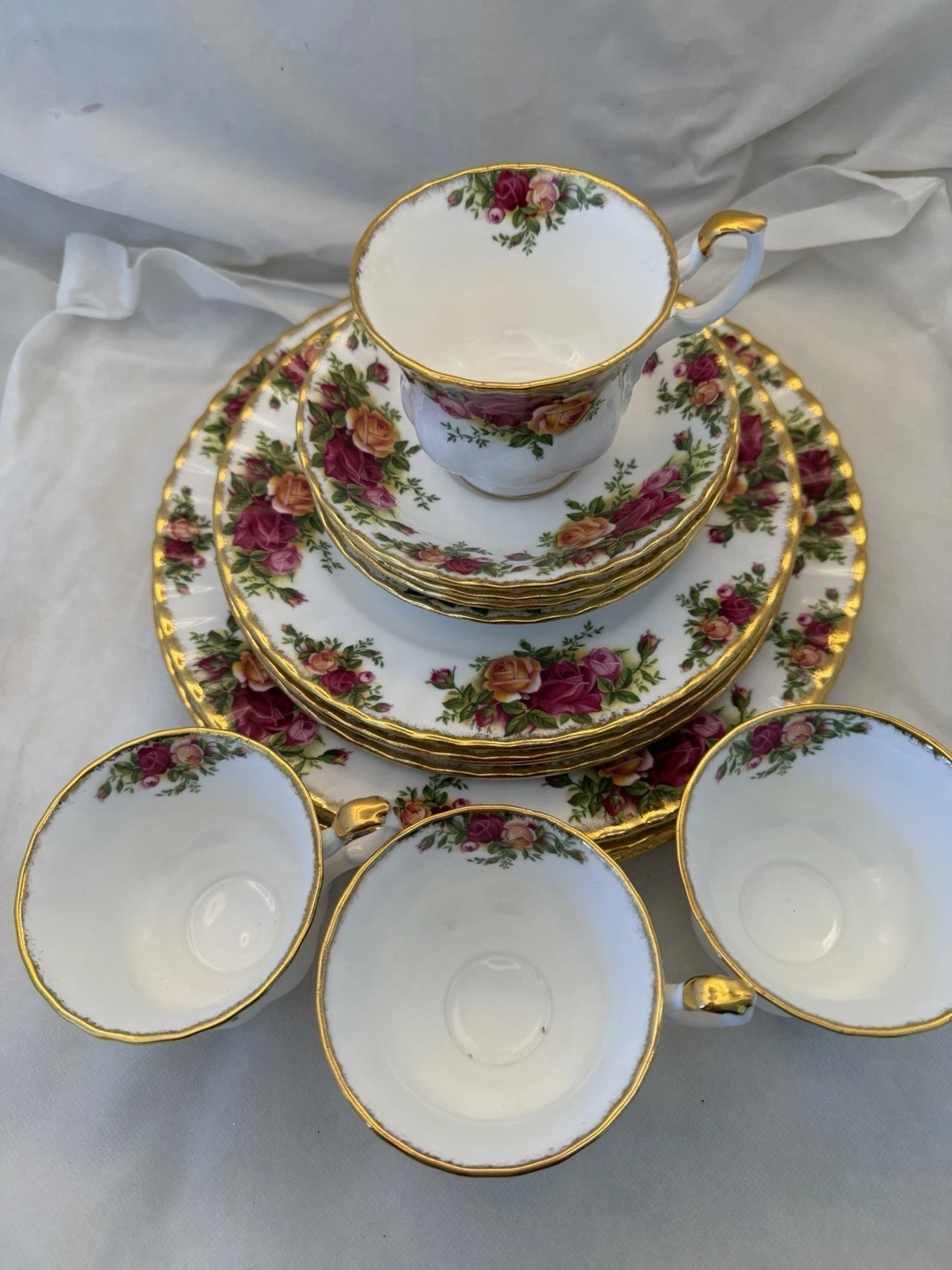 Royal Doulton Old Country Roses Teapot - Thumbnail 4
