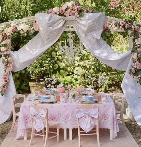 Pottery Barn Kids Tablecloth 70x90 - Picture 3 of 5