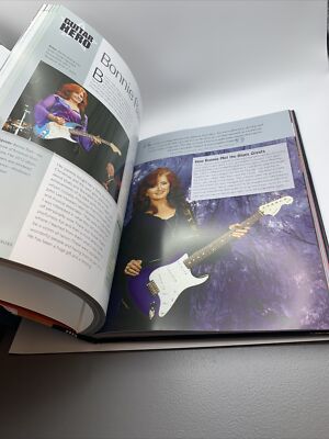 The Complete Guitar Encyclopedia Updated 2017 Edition Hardcover