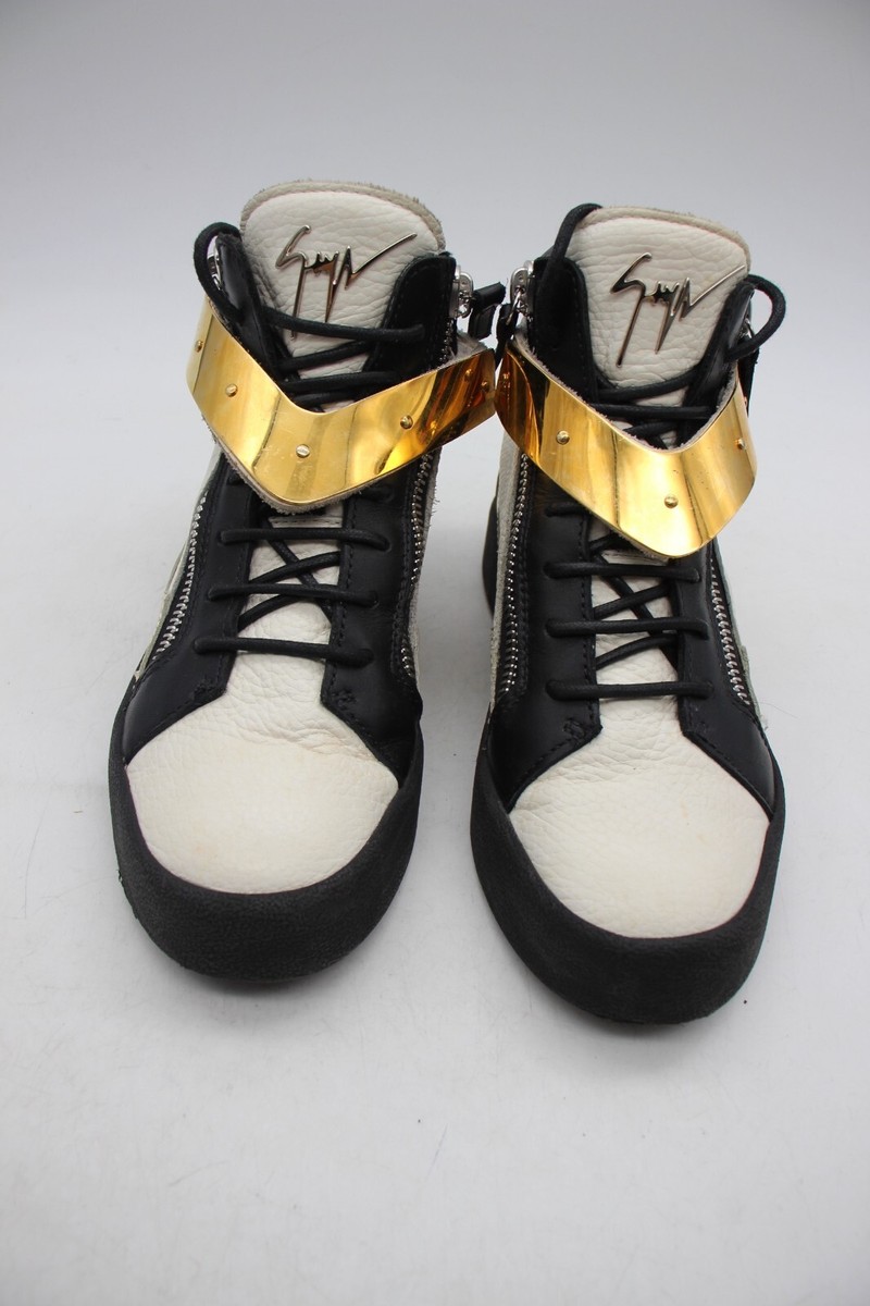 Giuseppe Zanotti V-Strap Women's Size EU 37 Hero Leather Giuseppe Zanotti V-Strap Women's Size EU 37 Hero Leather