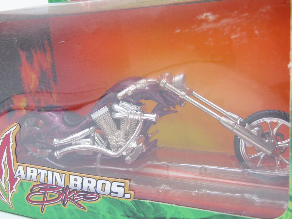 BICICLETAS MARTIN BROS. TRITURADORA DE CALAVERAS PÚRPURA RÉPLICA DIECAST SÚPER RARA Foto 3 de 4