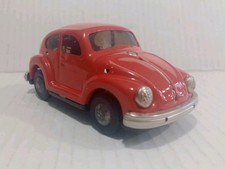 2002 Voiture Tin Volkswagen Beetle, Red Friction Powered Car, VW Bug Missing Pc