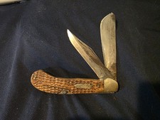 Case Tested Two Blade Green Bone Saddle Horn