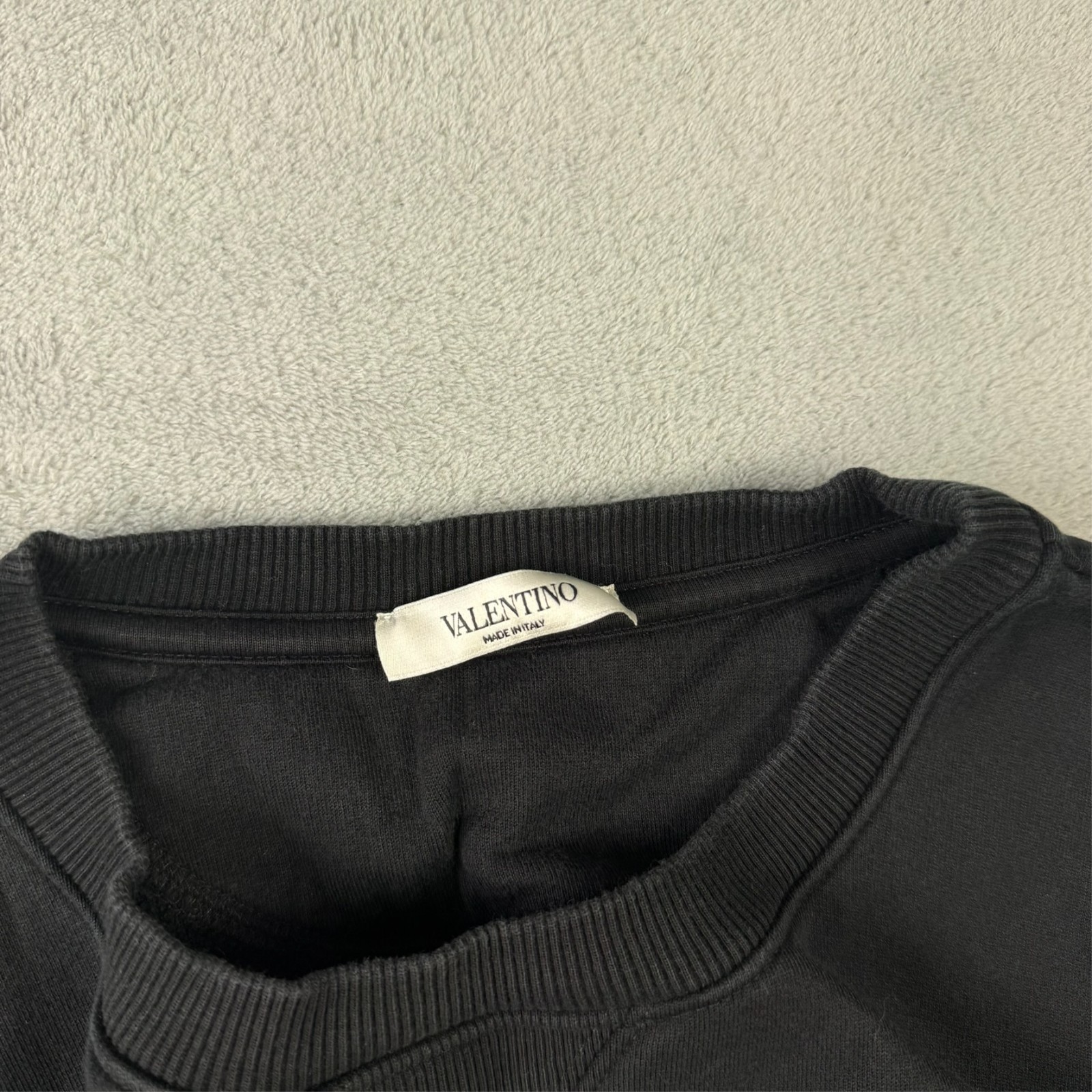 Vintage Valentino VLTN Spellout Print Graphic Size Small Pullover Sweatshirt image 4