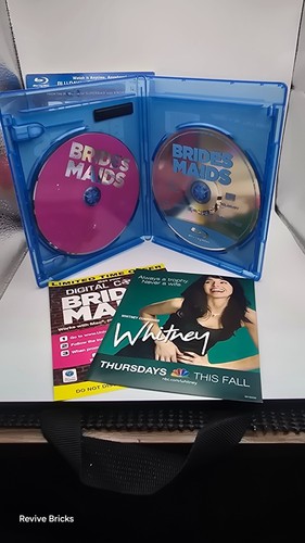 Bridesmaids (Blu-ray/DVD, 2011, 2-Disc Set, Unrated/Rated Includes Digital Copy) - Picture 6 of 10