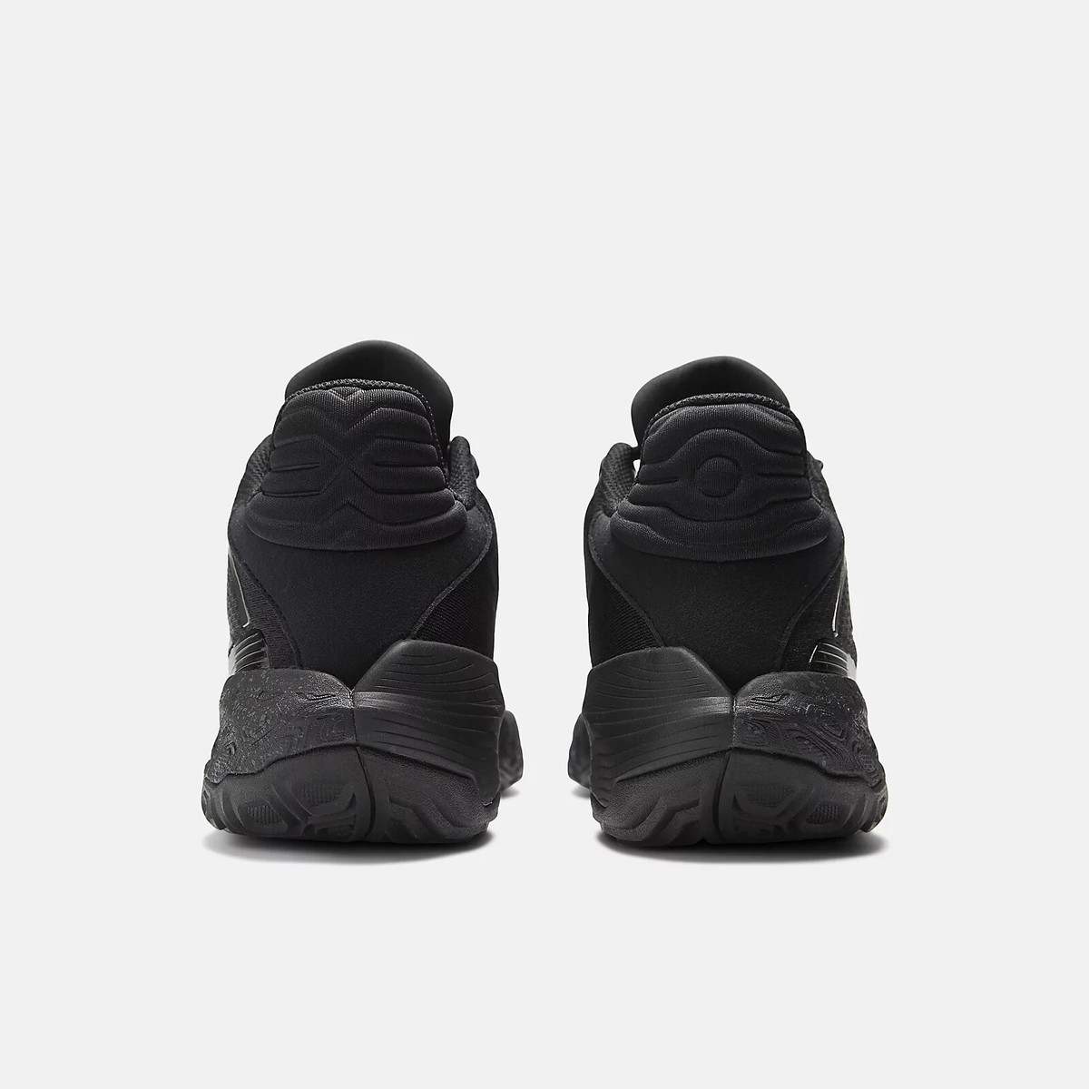 New Balance FuelCell BB2WYBK4  Black Basketball Amazon.co.jp: New Balance BB2WYBK4 2E Two Wxy v4 Two-Way  main image 2