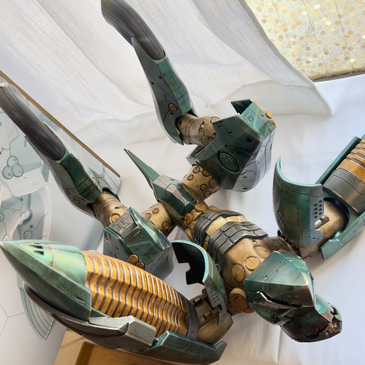 Metal Gear Ray from Metal Gear Solid 1/48 Figure Statue