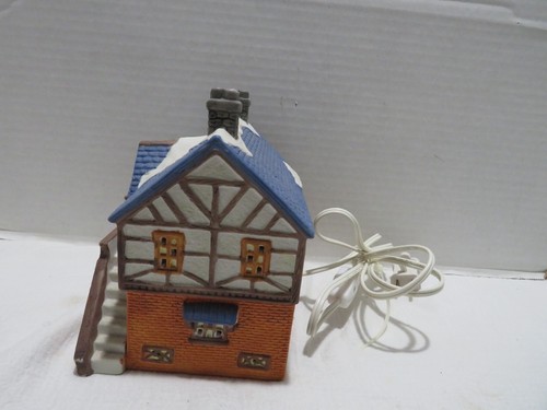 VTG COLLINS INTL SWEET SHOP VILLAGE HOUSE IN ORIGINAL BOX ORGINAL BOX-CORD INC. - Picture 4 of 8