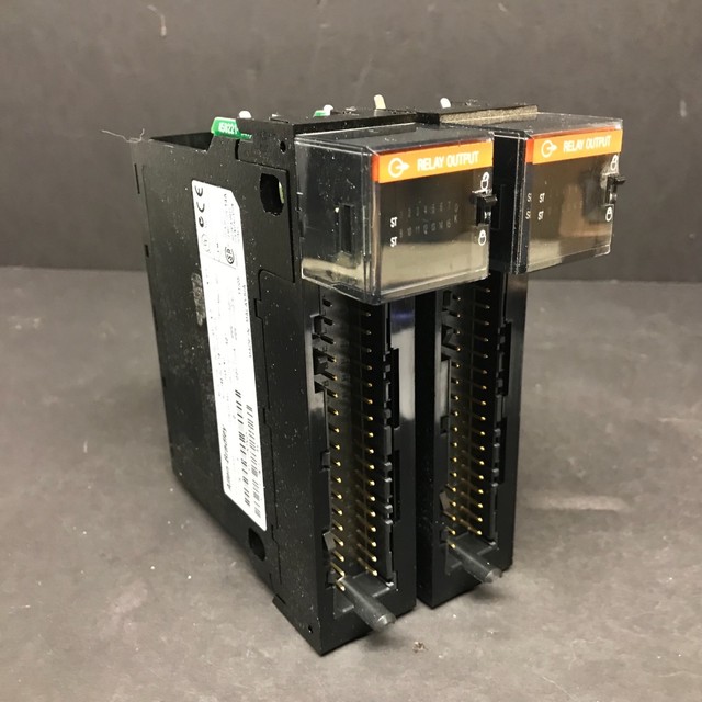 Allen Bradley 1756OW16I 17560W16I Ser A ControlLogix