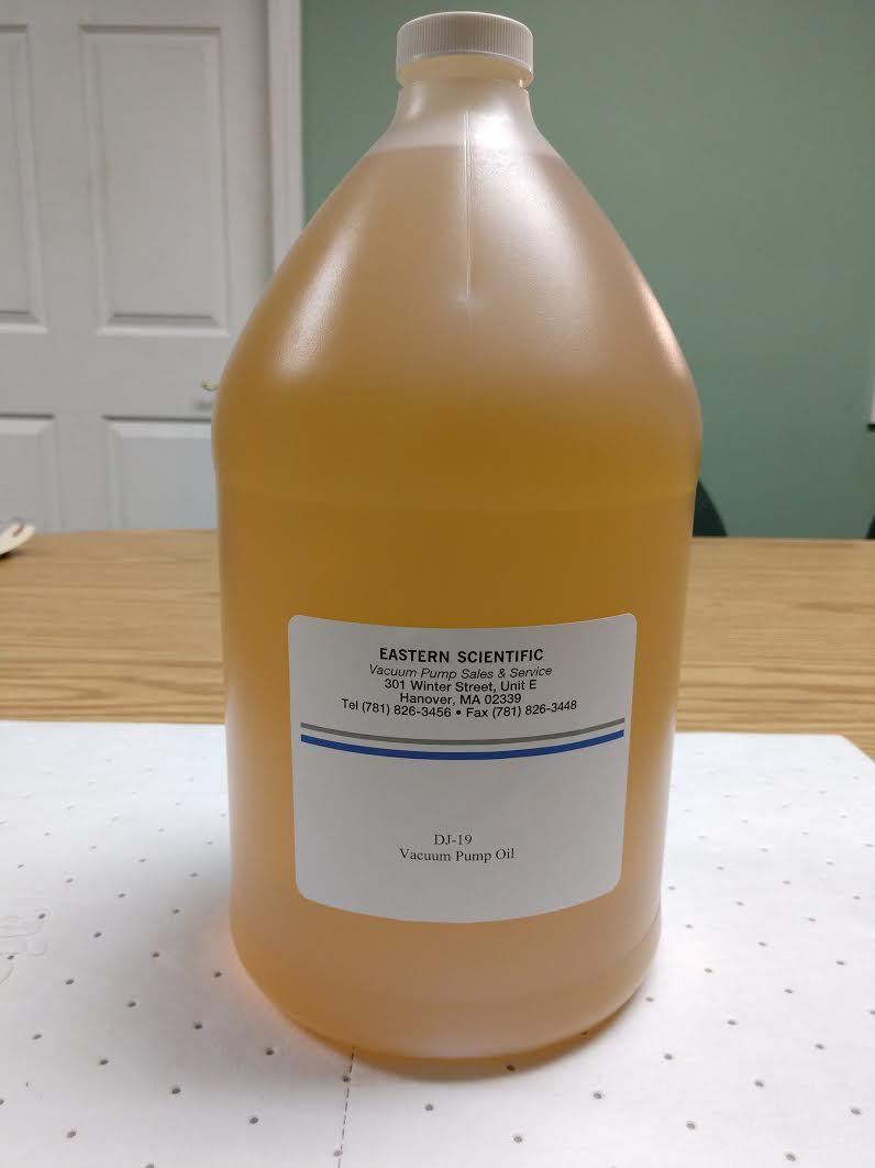 Vacuum Pump Oil, 1 gallon , Grade 19, General Purpose, welch
