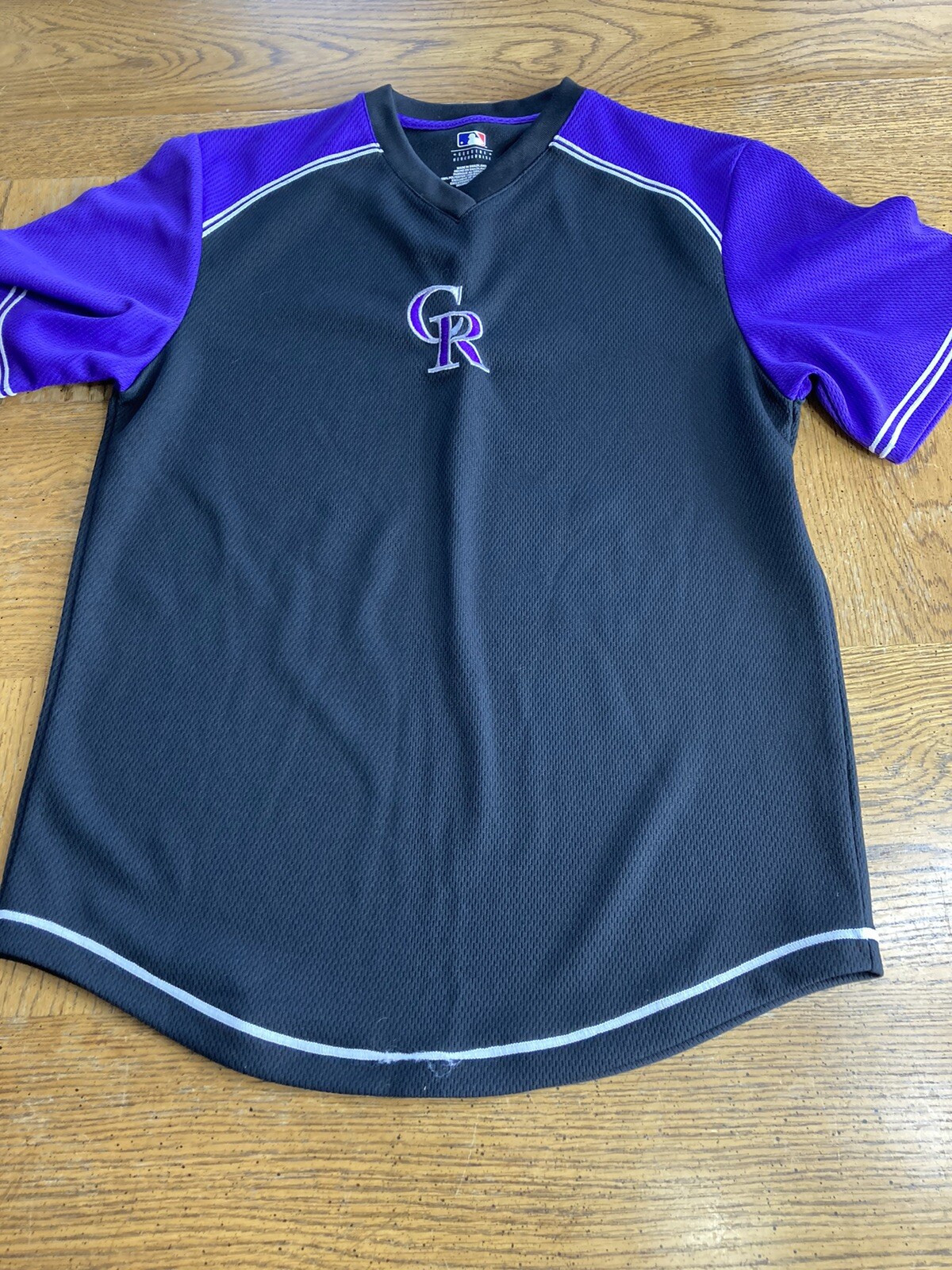 Picture 1 of 9