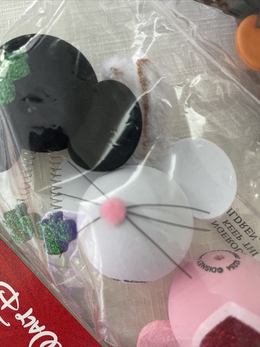 Disneyland Walt Disney World Holiday Antenna Toppers Pack Of 6 New Sealed - Picture 6 of 8