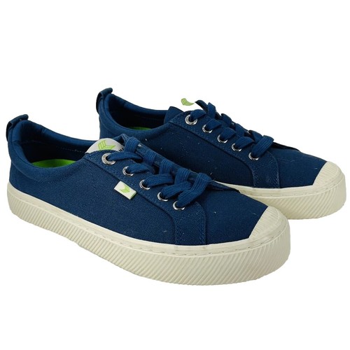 CARIUMA OCA Low Navy Canvas Sneaker Women’s Size 8