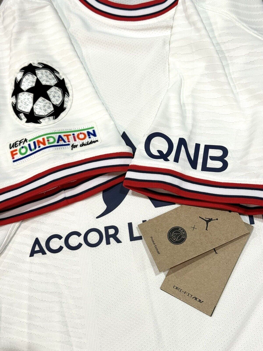 CL優勝！レア　美品　公式PSG jordan メッシ#30 130-140cm $_12.JPG?set_id=880000500F