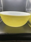 Vintage Pyrex Primary Yellow Mixing Nesting Bowl Large #404 4QT