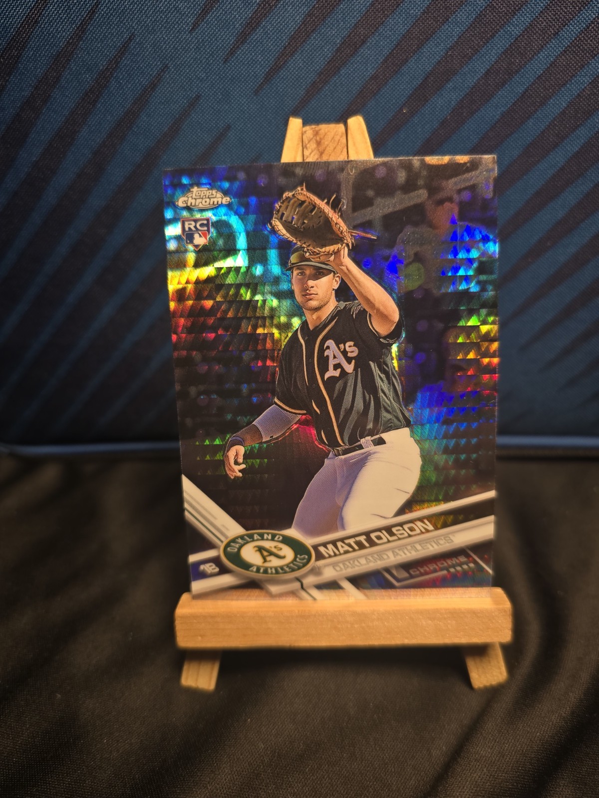 2017 Topps Chrome - Matt Olson #98 Prism Refractor (RC)