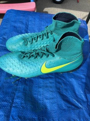 Nike Magista Men s Soccer Cleats