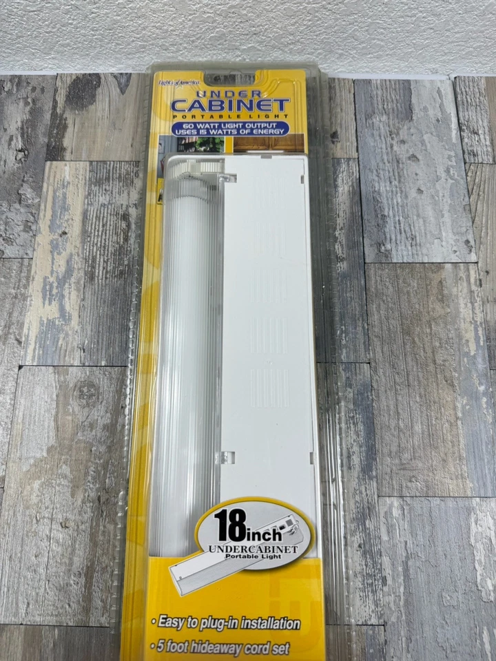 Lights Of America Portable Under Cabinet Fixture 18” 7000 E - New Old Stock - Image 2 of 4