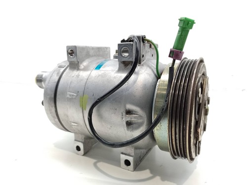 8D0260805D KLIMAKOMPRESSOR FÜR AUDI A4 BERLINA B5 * 10487564          10487564