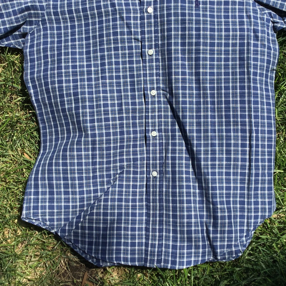 Camisa de vestir Polo Ralph Lauren calce clásico para hombre talla mediana 57 % lino con botones  Foto 2 de 4