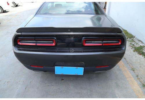 8x Luces traseras de fibra de carbono con tiras envolventes para Dodge Challenger 2015-22 - Imagen 5 de 9