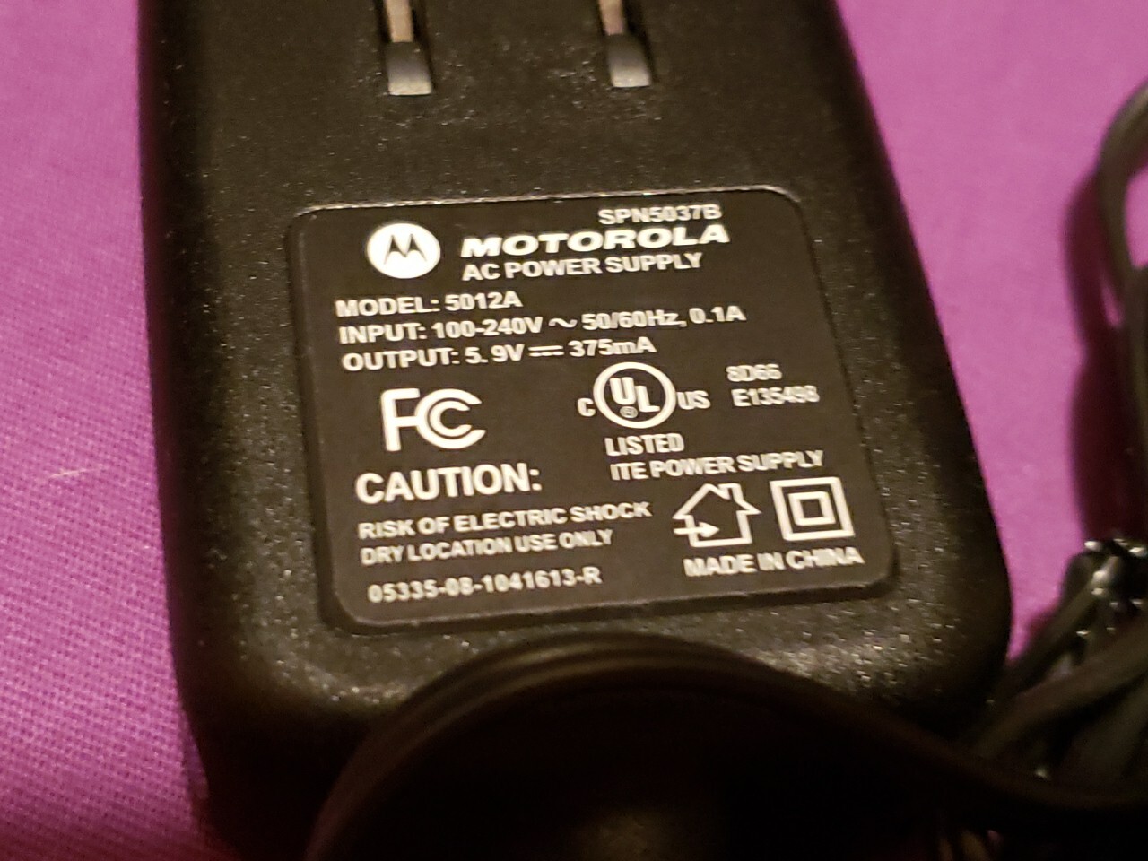 Motorola Travel Charger 5012A V710 E815 A840 T300P V60 SERIES V60P