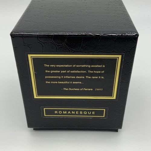 Tobi Tobin Luxury Scented Candle 4 oz - Romanesque New in Box $48 #2105 - Picture 3 of 3