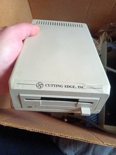 Cutting Edge Ce-800k externes Laufwerk Macintosh mit Handbuch 