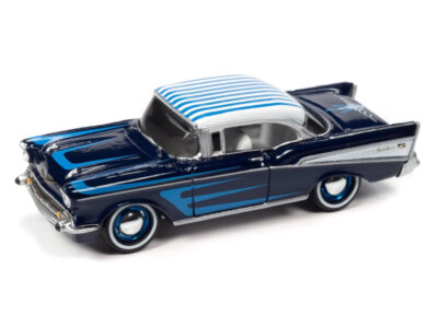 Johnny Lightning Street Freaks Kustomized 1957 Chevy Bel Air