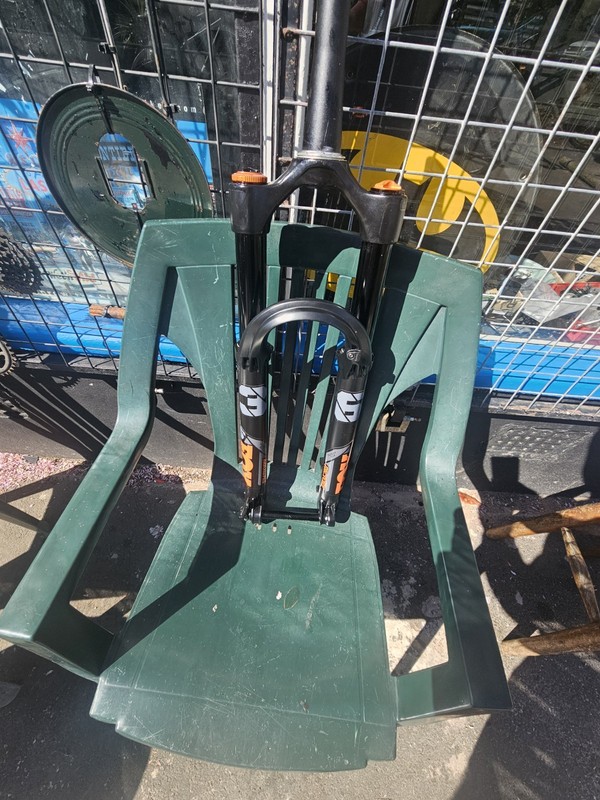 Fox 36 29er Fork Grip 2