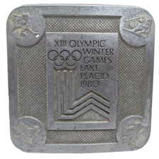 True Distance XIII Olympic Winter Games Lake Placid 1980 Belt Buckle     D5