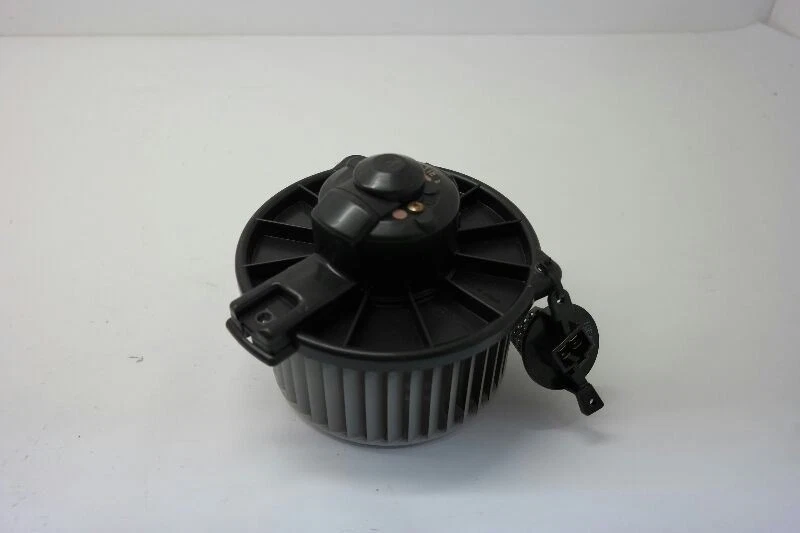 2004-11 MAZDA RX8 Blower Motor - Изображение 4 из 4
