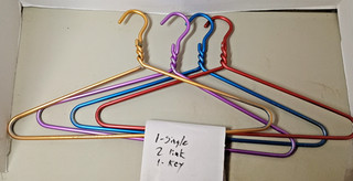 Linking Colored Coathangers. Set of (4). No instructons