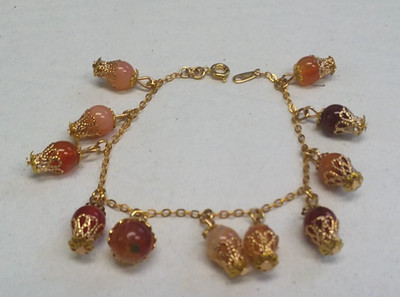 Mary Bee  7 1/8'' Carnelian Bead Charm Bracelet W/Gold Tone Compliment 06-01-2025