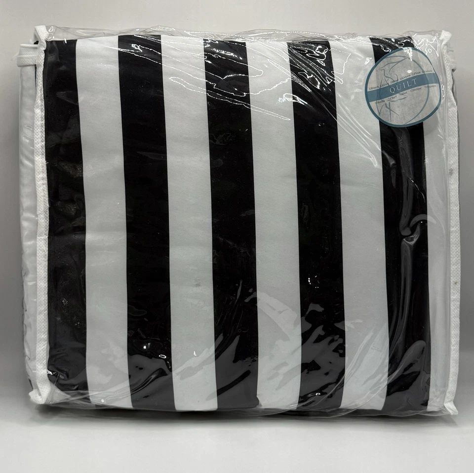 Edredón de bebé a rayas blanco y negro - 44” x 35” edredón suave y acogedor Foto 2 de 2