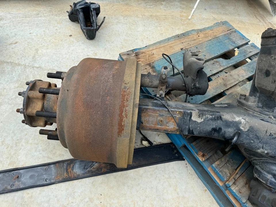 Freightliner Meritor/Rockwell MT-40-14X 2017 eje de transmisión delantero trasero relación 2,47 Foto 2 de 4