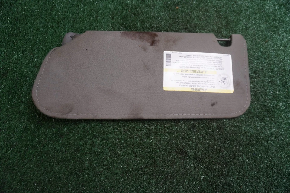 Chevrolet S10 2002 2003 2004 2005 camioneta lado del pasajero parasol OEM 1 pieza Foto 2 de 2