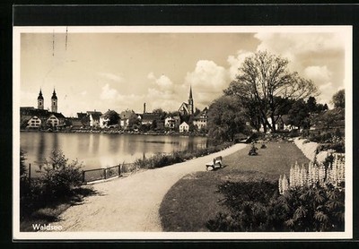 Waldsee, Ansichtskarte, Partie am Ufer, Doppelturmfassade 1936 