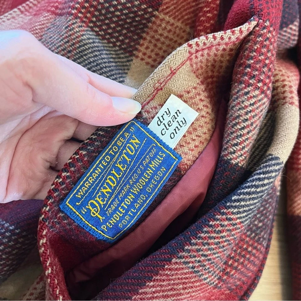 Vintage Pendleton Men’s 1960s Wool Plaid Reversible Plaid Full Zip Coat Size L - Image 3 of 4