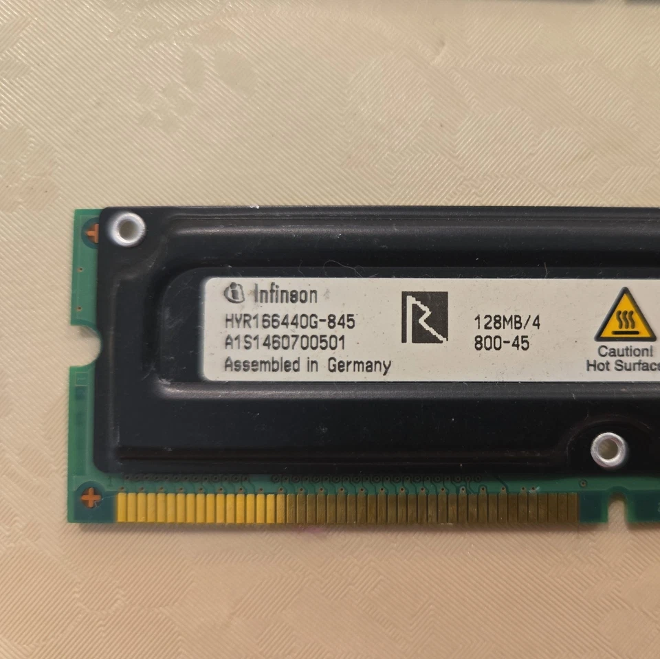 256 MB (2 x 128) INFINEON RAM MODULES HYR166440G-845 800-45 RM2-CMP52-16 - Image 2 of 2