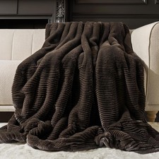 EVERGRACEHOME Ultra Soft Faux Fur Throw Blanket 50"x60" Plush Cozy Throw New
