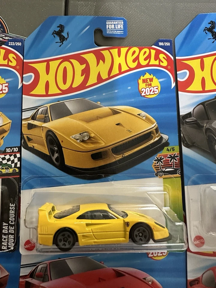 Hot Wheels Ferrari Mainlines 2025 - Lote de 6 - SF90 | F40 | 365 GTB4 amarillo, rojo Foto 3 de 4