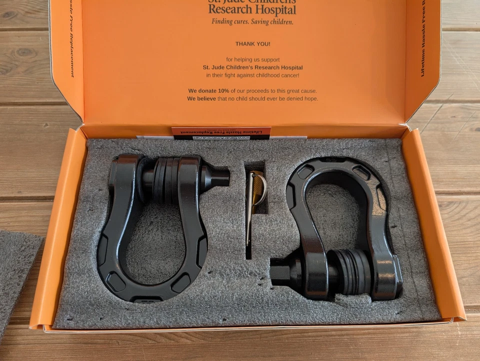 GearAmerica Aluminum Alloy Ultra Shackles | 30,000 LBS MBS (10,000 LBS WLL) - Image 2 of 4