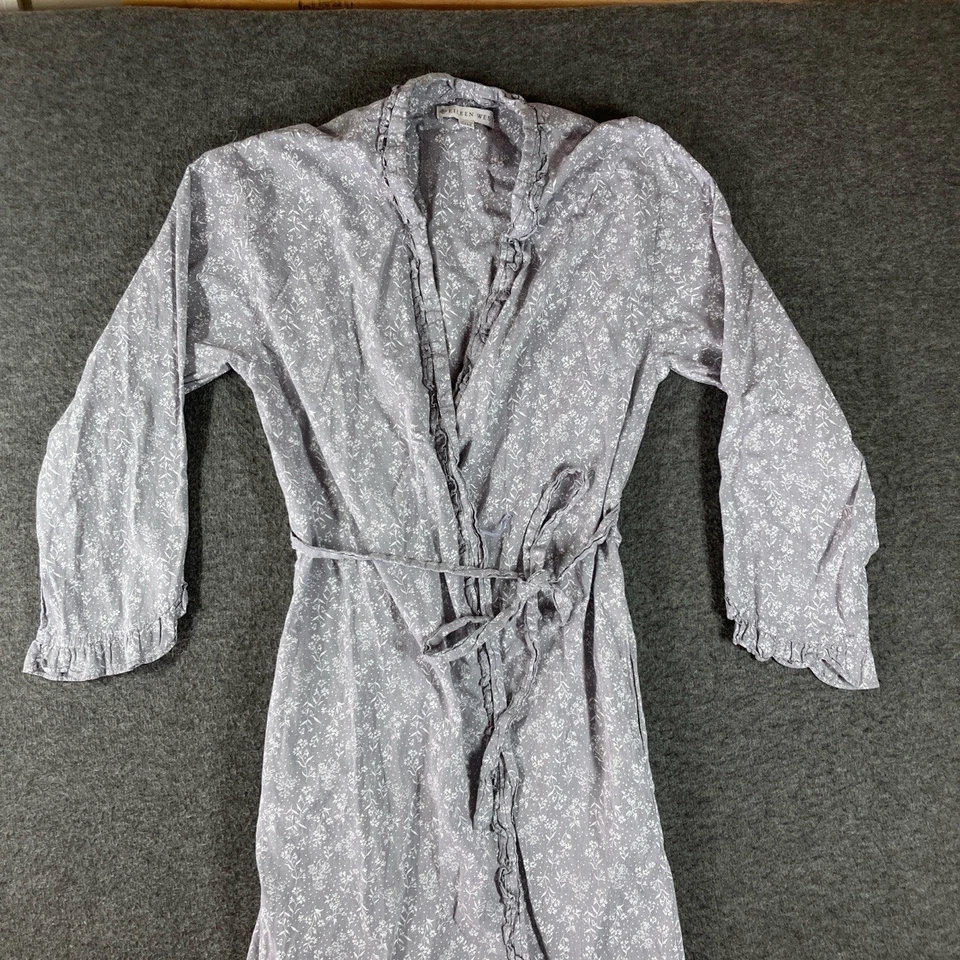 Bata Eileen West para mujer S/M gris lavanda floral con volantes corbata cintura ropa de salón Foto 2 de 4