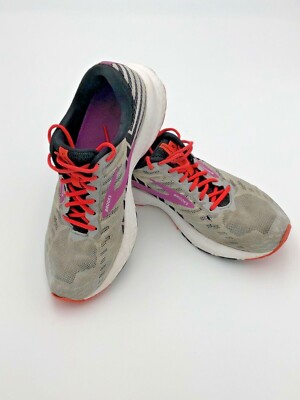 Brooks Running Launch Size 1202851B027 Grey And Black With Salmon  Laces