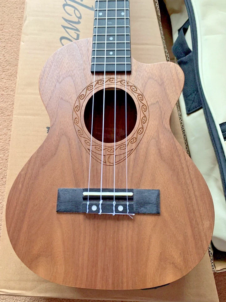 NEW TENOR UKULELE & GIG BAG, TANGLEWOOD, MODEL TWT15E, RRP IS NORMALLY £229.00 - Image 4 of 4